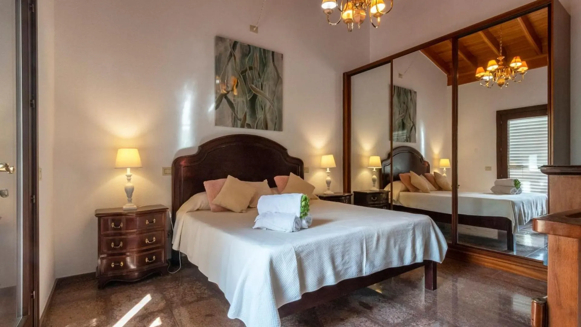 Villa With Heated Pool & Mountain Views Mogán 0*,