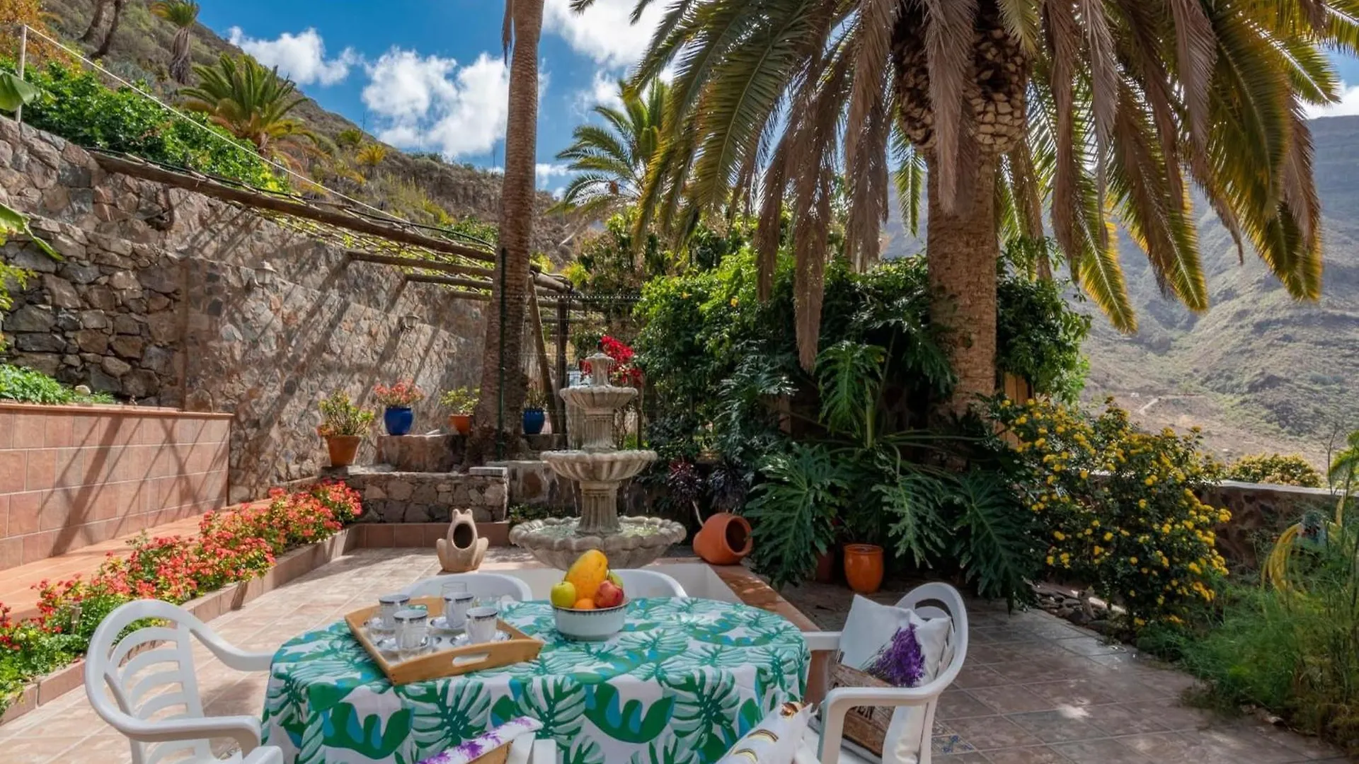 Villa With Heated Pool & Mountain Views Mogán Espanha